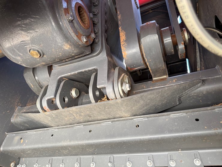 2022-massey-ferguson-2270xd-image-31