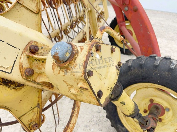 new-holland-256-image-18