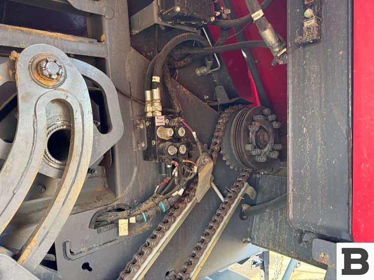 2015-massey-ferguson-2290-image-46