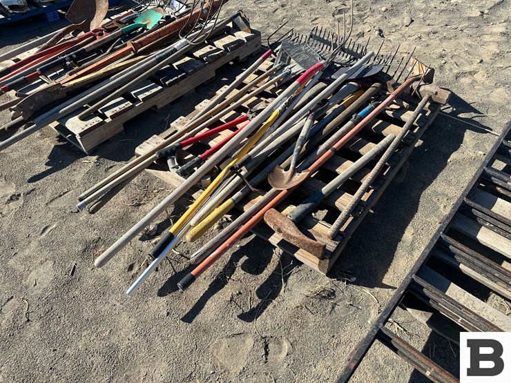 rakes,-shovels,-pipe-bender-image-5