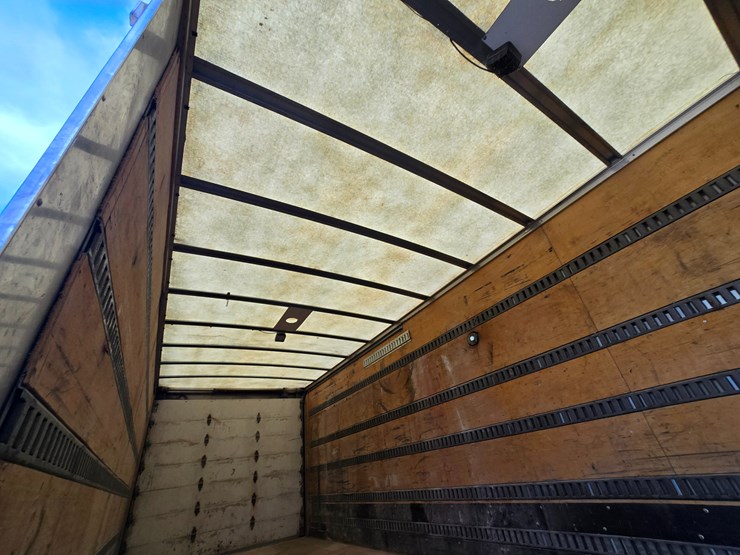 #22329-•-2014-freightliner-m2-106-box-truck-image-93