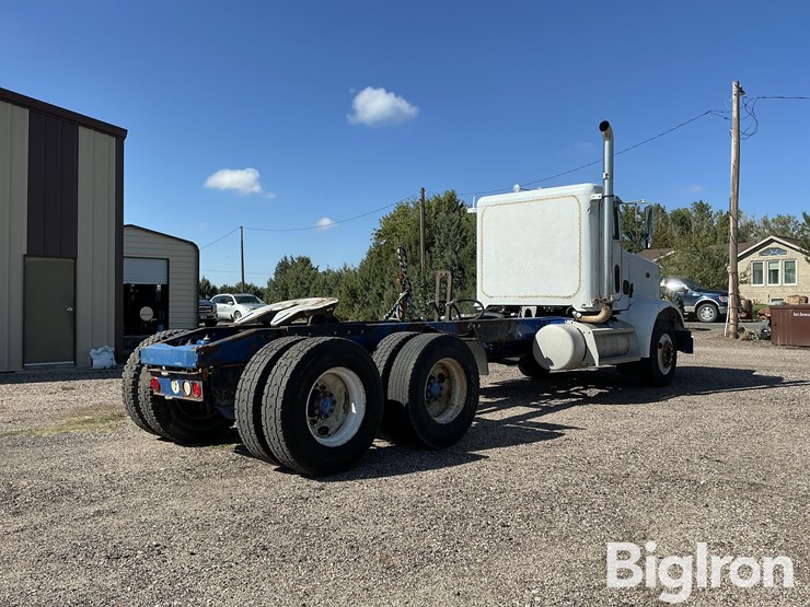2001-peterbilt-378-image-5