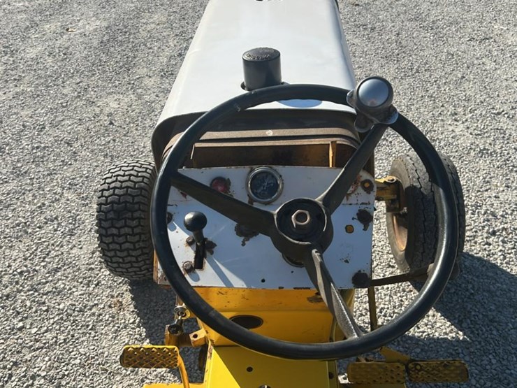 #2403-•-cub-cadet-l185-tractor-image-12