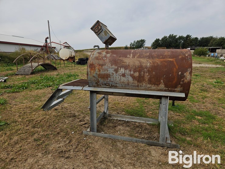 300-gallon-waste-oil-tank-w/stand-image-6