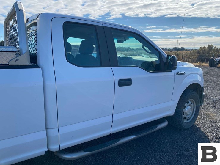 2015-ford-f150-image-22