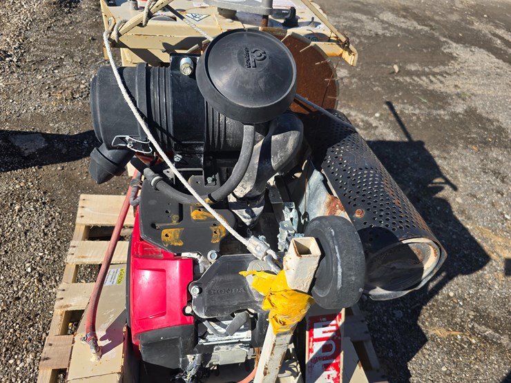 #22359-•-concrete-saw-image-19