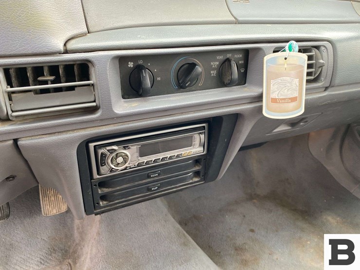 1994-mercury-sable-sedan-image-22