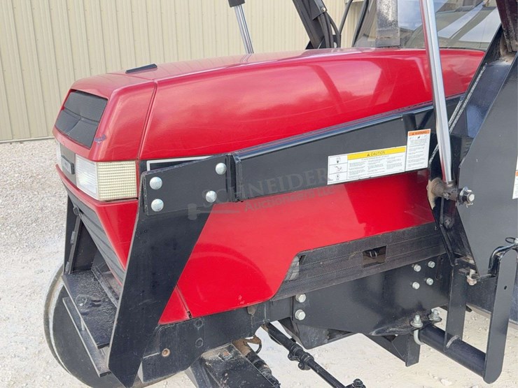 case-ih-5140-image-62