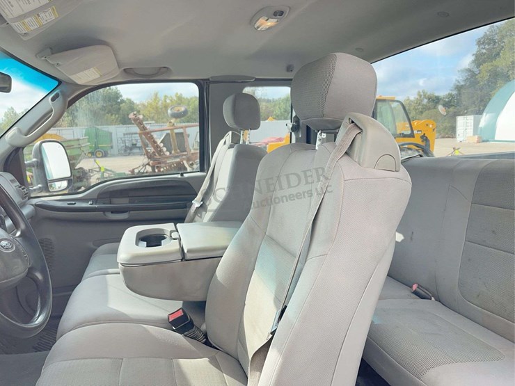 2006-ford-f350-image-56