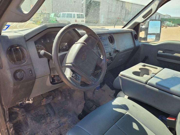 2011-ford-f350-image-9