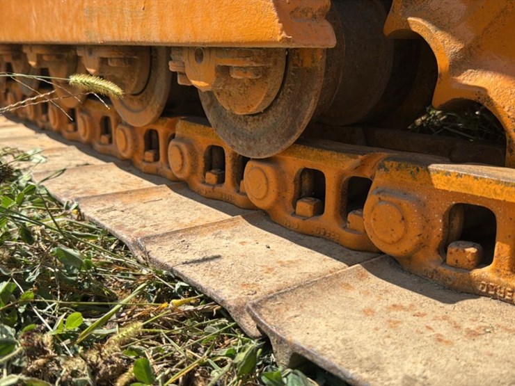 1979-case-450b--image-16