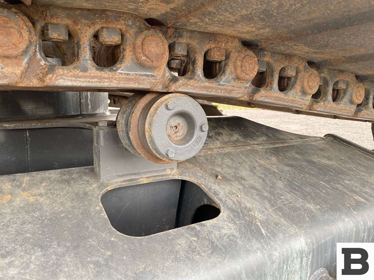 2016-case-cx160d-image-35