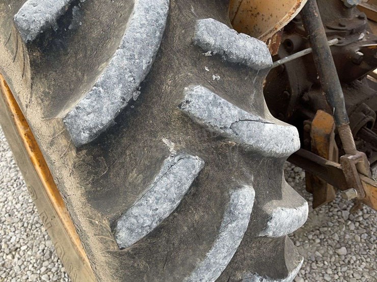 john-deere-401-image-29