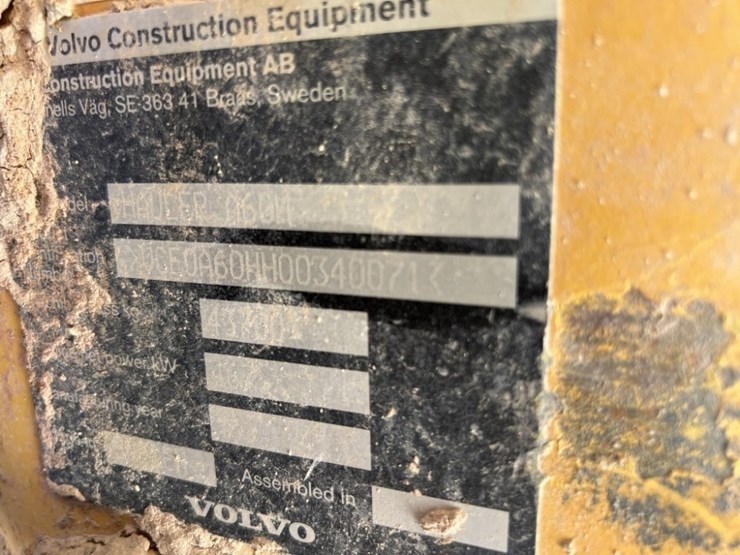 2020-volvo-a60h-image-40