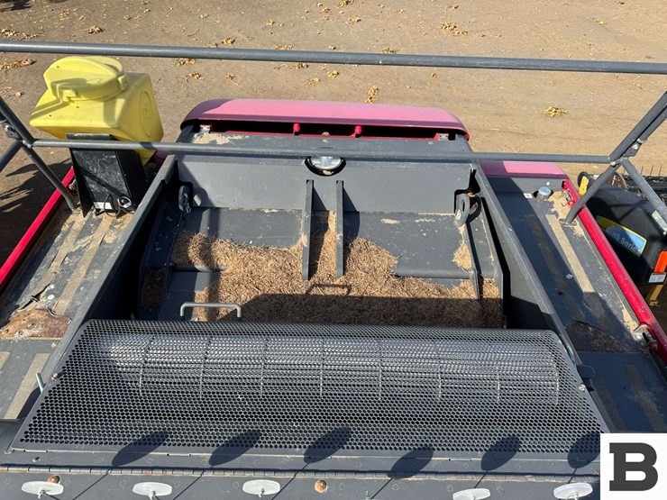 2015-massey-ferguson-2290-image-53