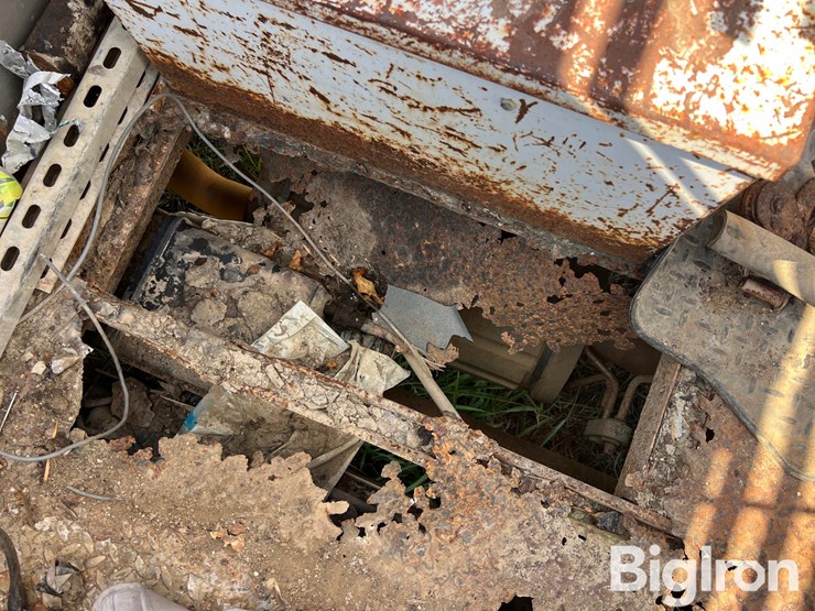 2007-chevrolet-silverado-2500-image-16