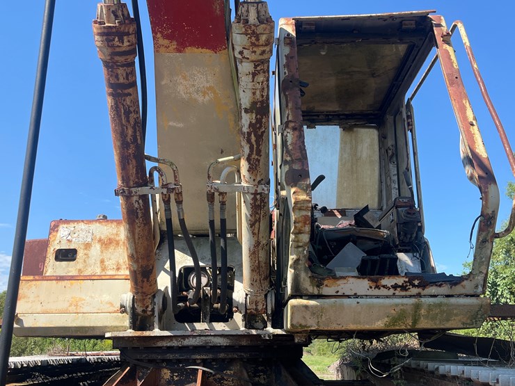 #106-•-link-belt-excavator-|-for-parts-and-repairs-image-13