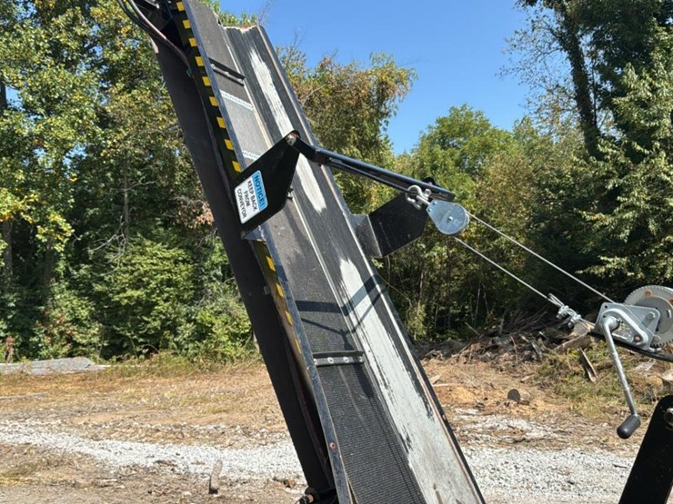 #1875-•-2020-dyna-sc12xp-firewood-processor-image-23