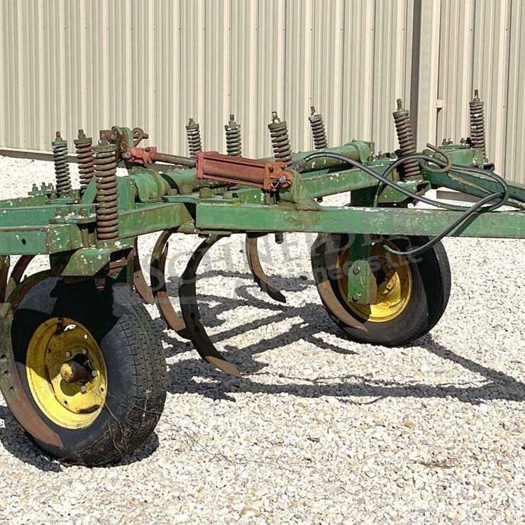 JOHN DEERE 10