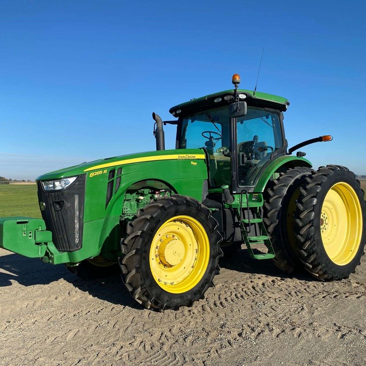 2011 John Deere 8285 Tractor