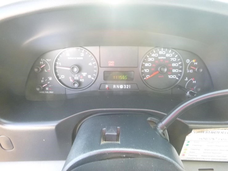 2006-ford-f450-image-18