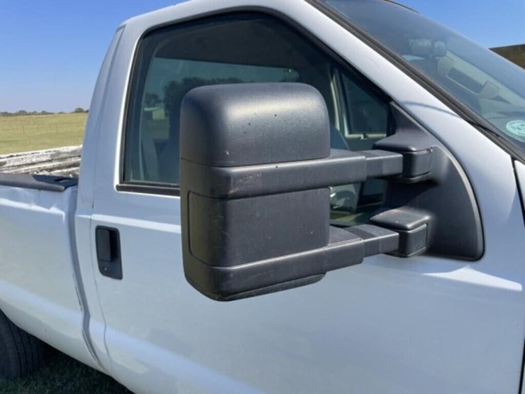 2010-ford-f250-xl-image-7