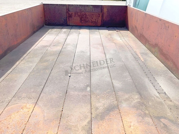 john-deere-1064-image-10