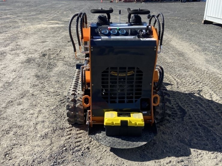 2025-kylin-ky380-mini-compact-track-loader-image-4