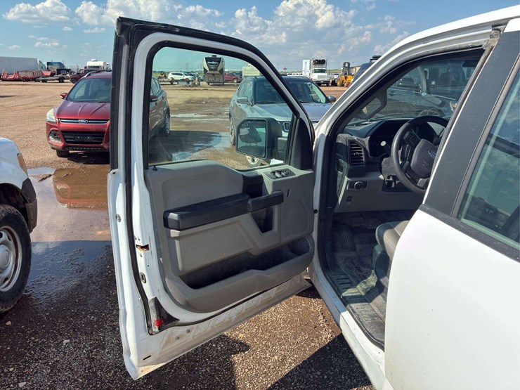 2018-ford-f150-xl-image-6