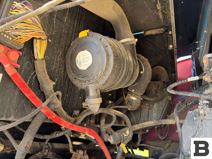 2015-new-holland-speedrower-260-image-62