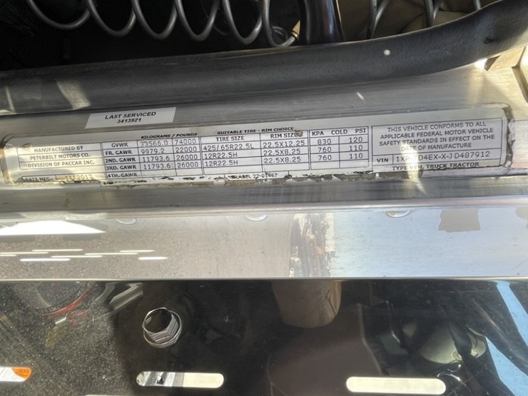 2018-peterbilt-367-image-53