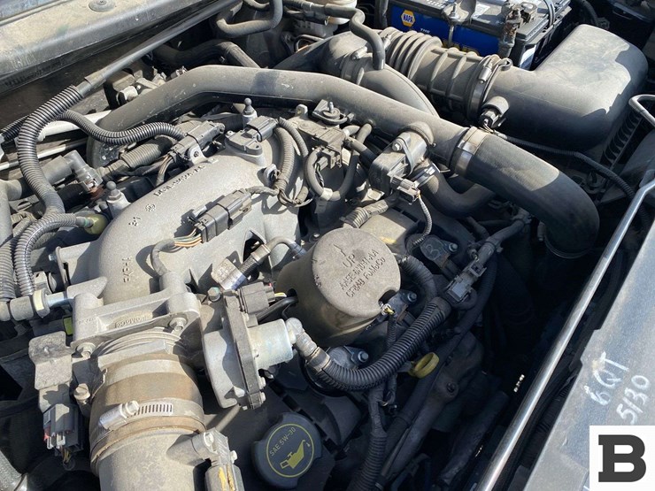 2018-ford-explorer-image-31