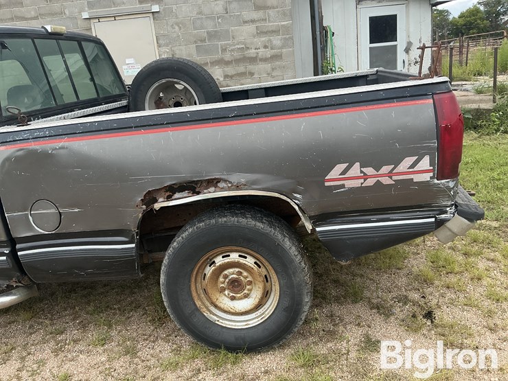 1993-chevrolet-1500-image-16