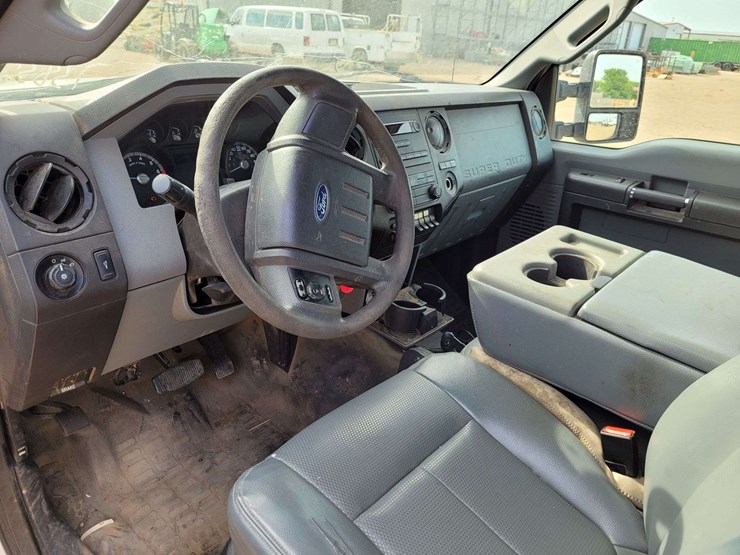 2016-ford-f350-sd-image-9