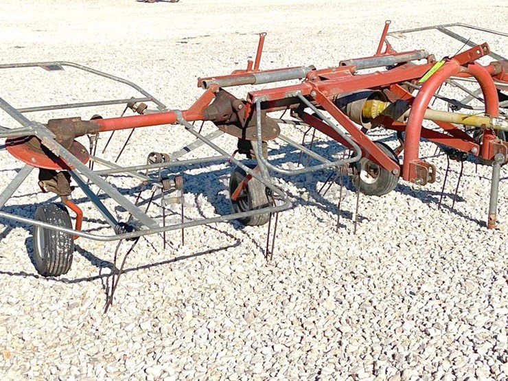 hesston-3717-image-1