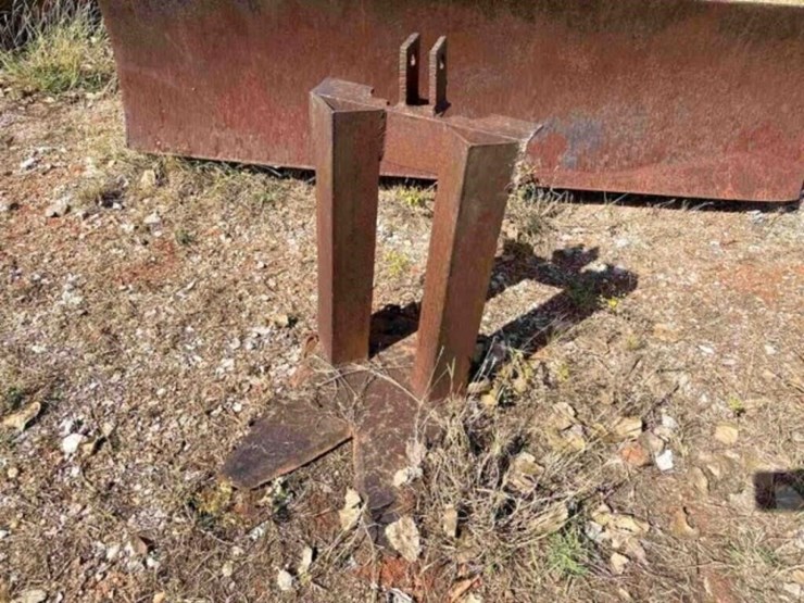 case-930-tractor-w/-8’-blade,-tree-shear-image-12