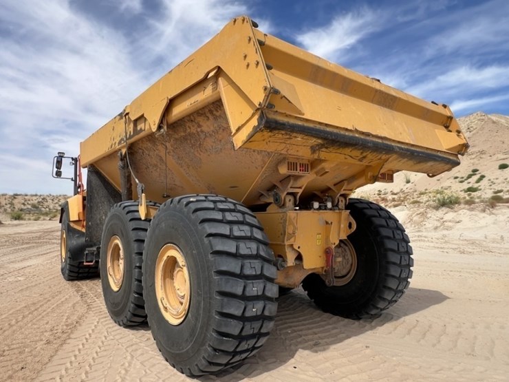 2020-volvo-a60h-image-3