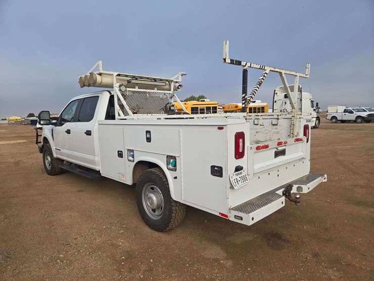 2018-ford-f350-image-5