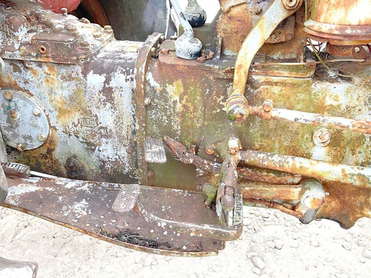 ferguson-to35-image-15