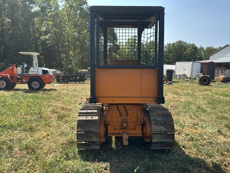 1979-case-450b--image-5