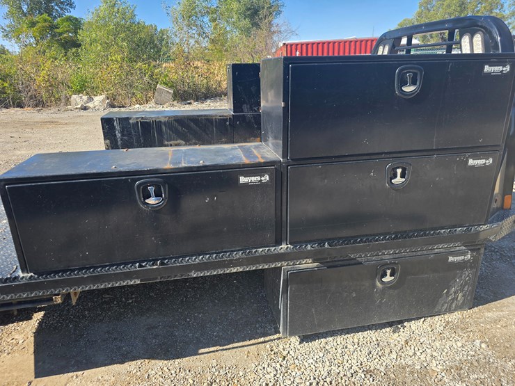 #22362-•-contract-manufacturer-pickup-truck-bed-image-38