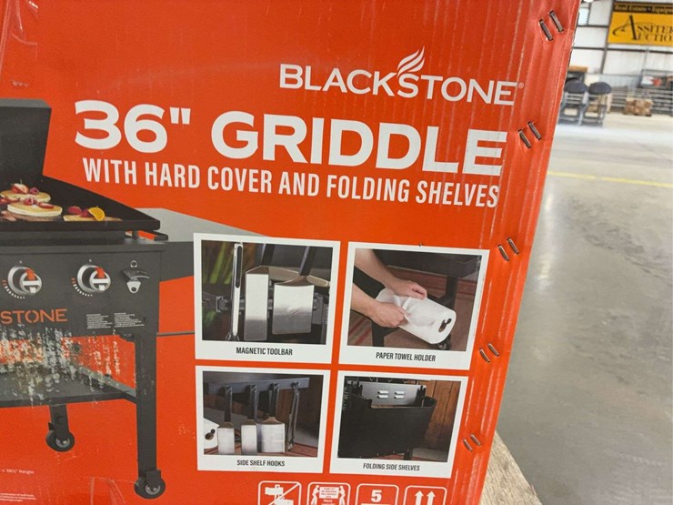 36"-black-stone-griddle-image-5