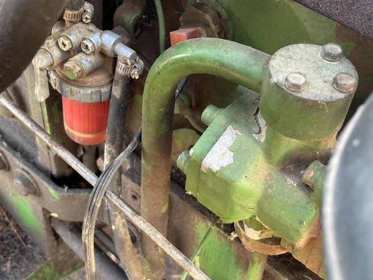 1981-john-deere-750-image-44