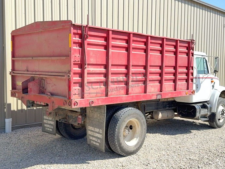 1991-international-4900-image-7