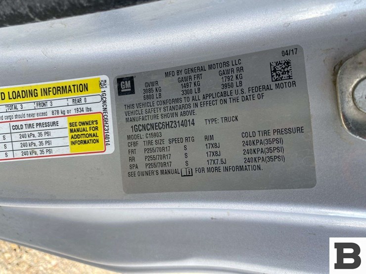 2017-chevrolet-silverado-1500-image-28