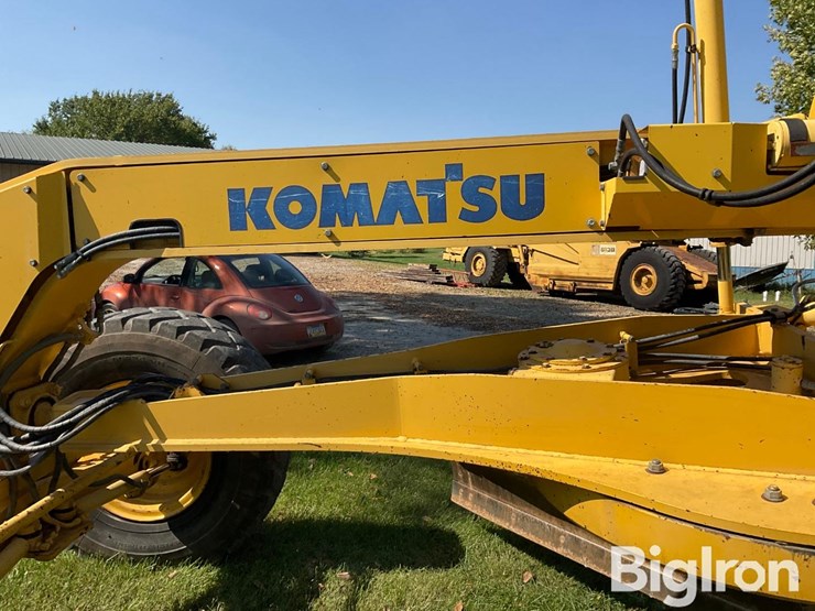 2009-komatsu-gd655-3e0-image-11