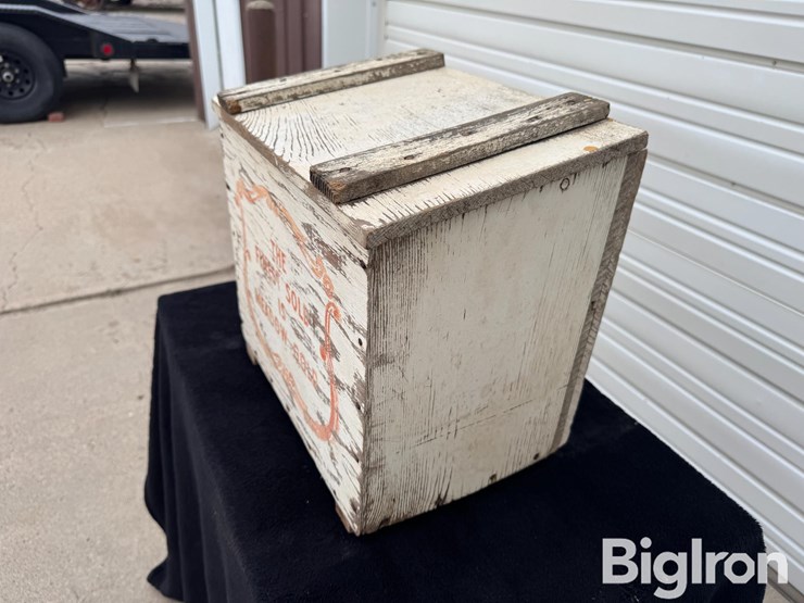 meadow-gold-antique-box-image-5