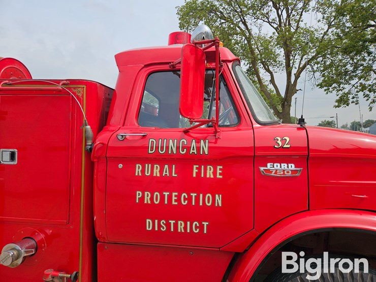 1968-ford-ln750-image-14