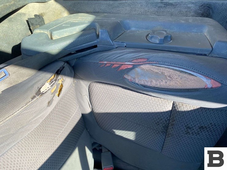 2011-ford-f150-image-36