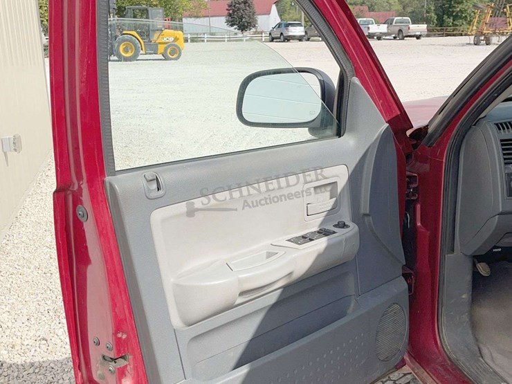 2006-dodge-dakota-image-46